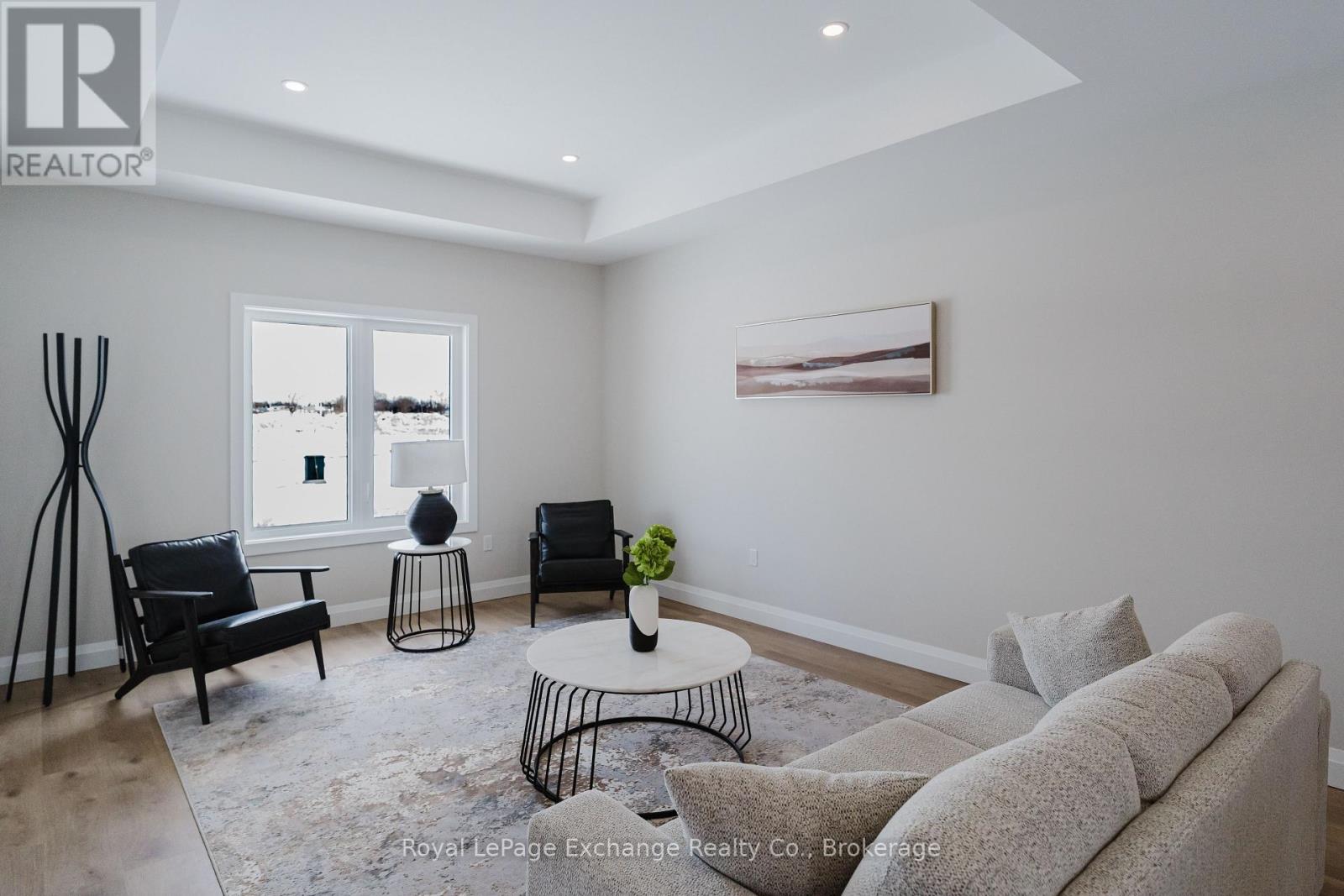 44 - 1071 Waterloo Street N, Saugeen Shores, Ontario N0H 2C6 - Photo 6 - X12499126