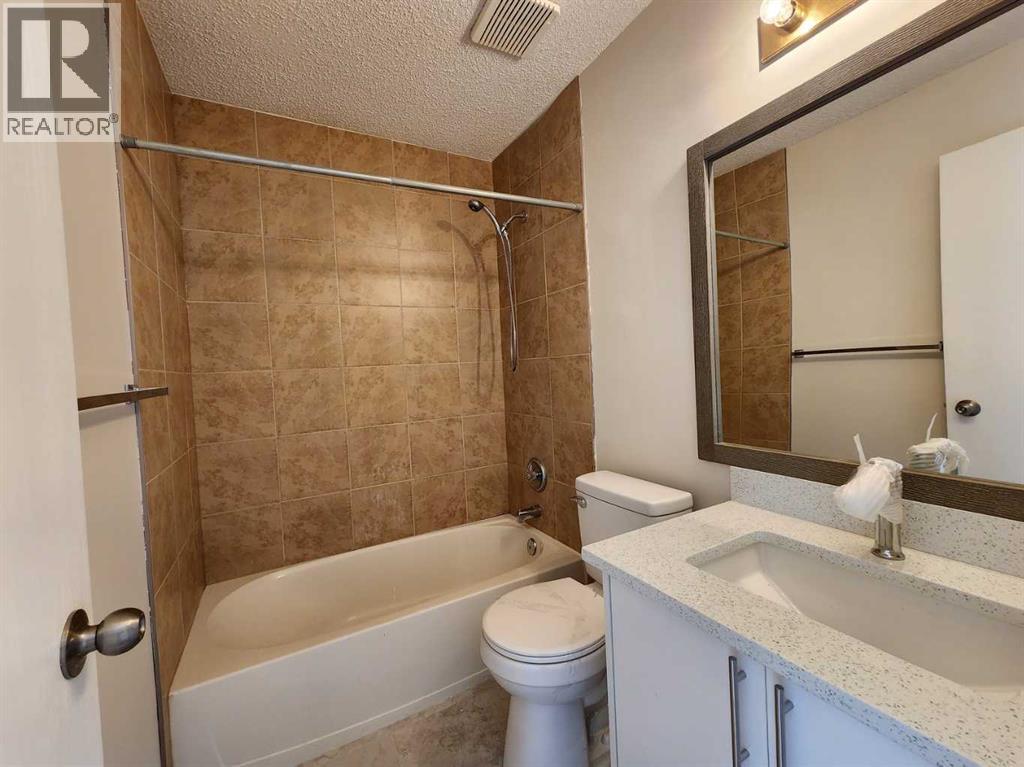 86 Harvest Rose Circle Ne, Calgary, Alberta  T3K 4M7 - Photo 32 - A2276482