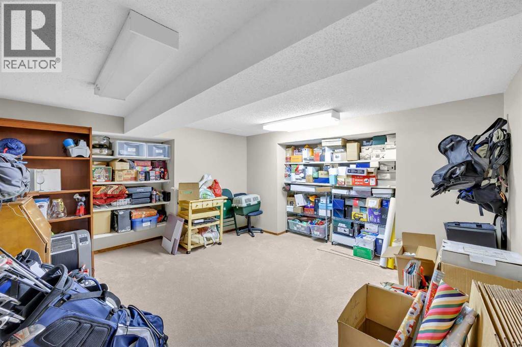 30 Oakmount Court Sw, Calgary, Alberta  T2V 5B7 - Photo 44 - A2292368