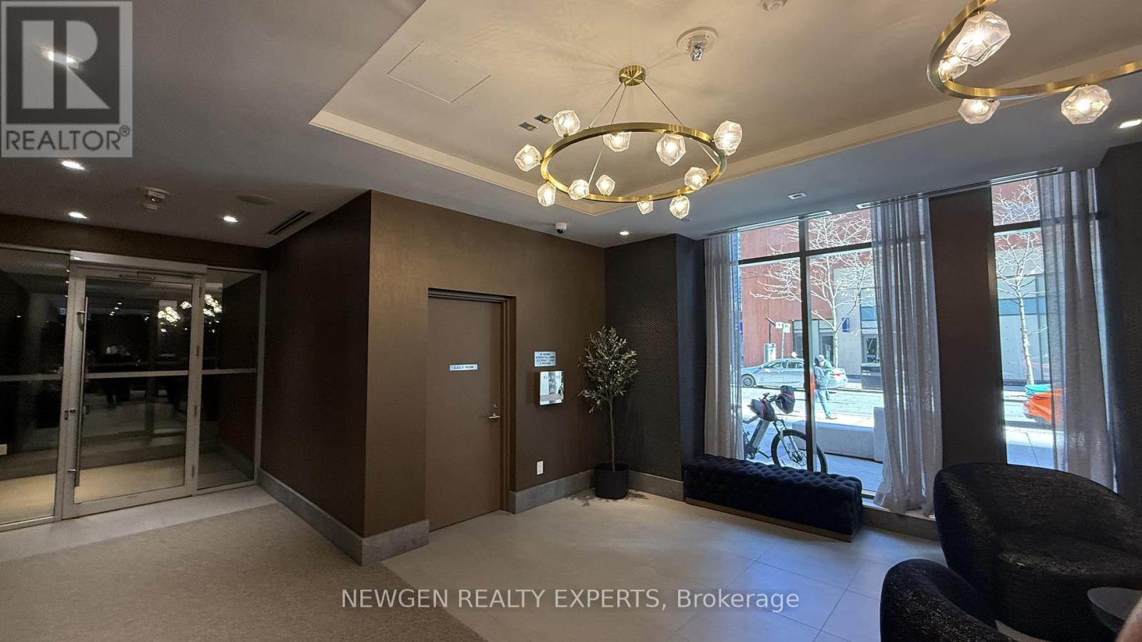 4022 - 28 Widmer Street, Toronto, Ontario M5V 0T2 - Photo 12 - C12792872