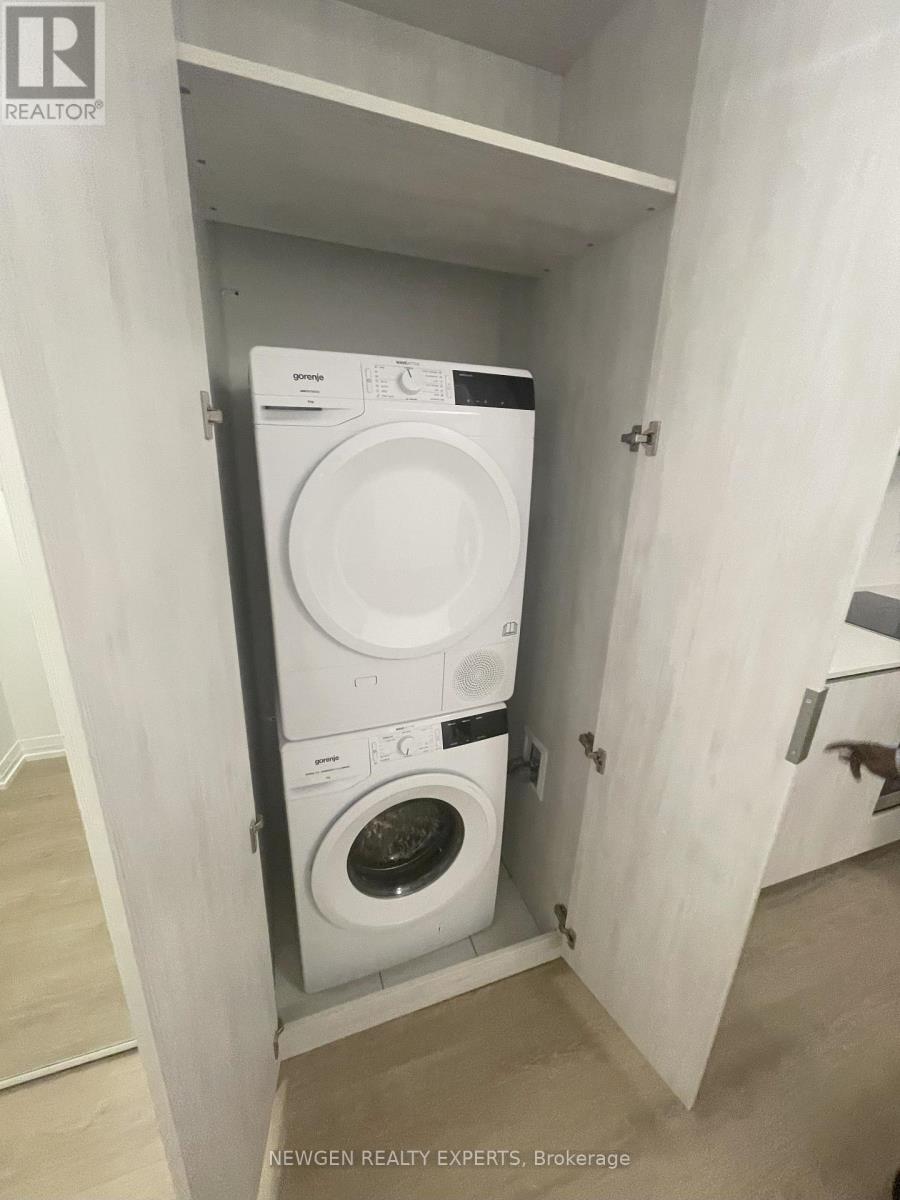 4022 - 28 Widmer Street, Toronto, Ontario M5V 0T2 - Photo 8 - C12792872