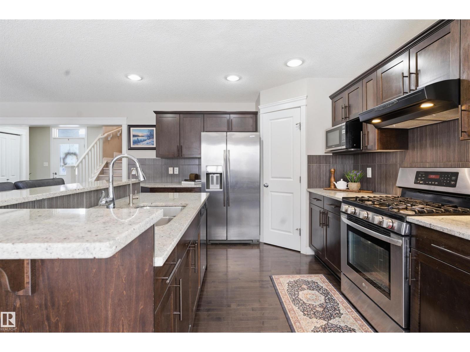 467 Ainslie Crescent Sw, Edmonton, Alberta  T6W 0H7 - Photo 8 - E4476909