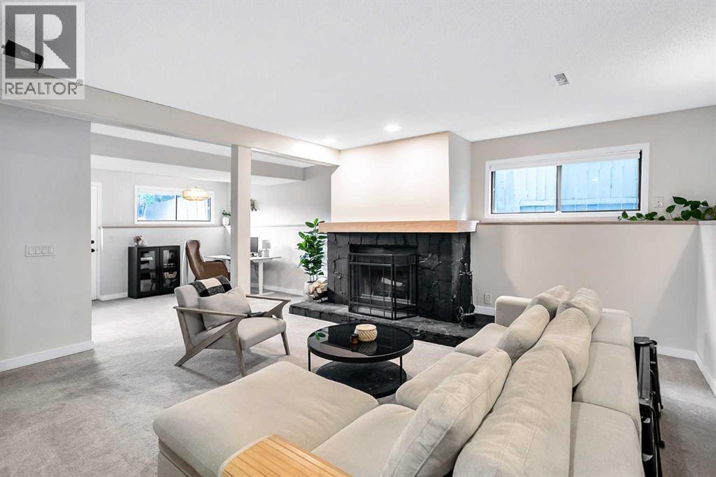 188 Suncrest Way Se, Calgary, Alberta  T2X 1W4 - Photo 26 - A2293394