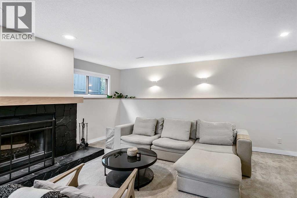 188 Suncrest Way Se, Calgary, Alberta  T2X 1W4 - Photo 28 - A2293394