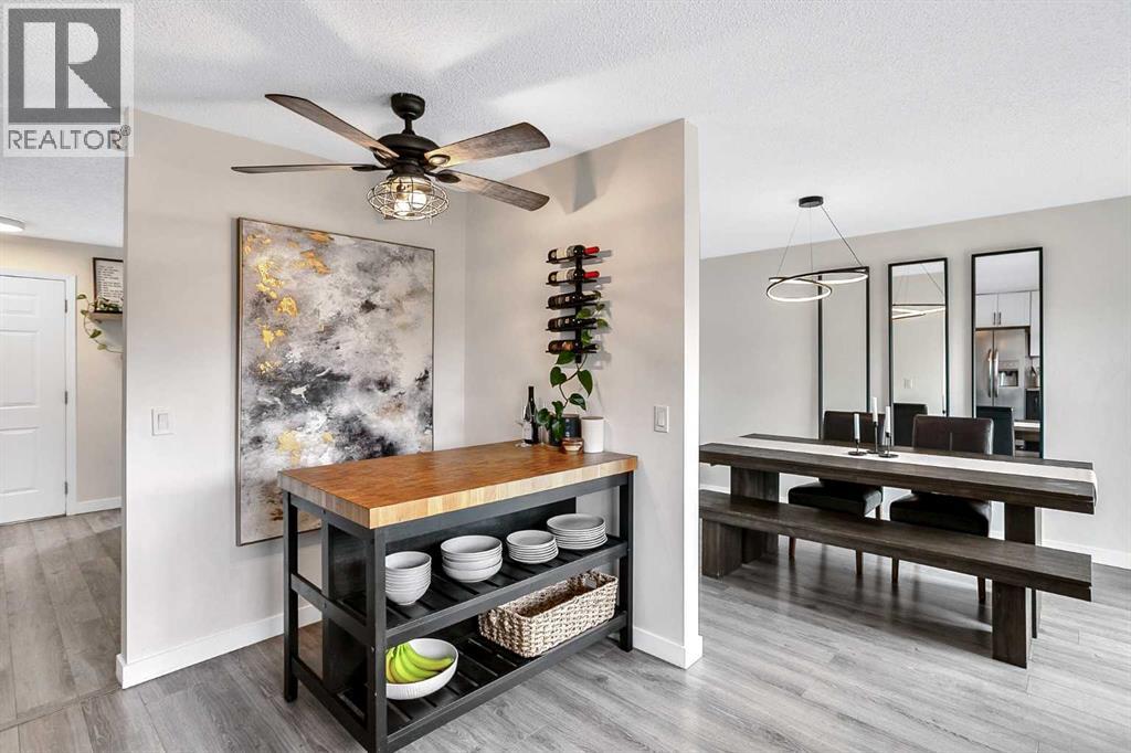 188 Suncrest Way Se, Calgary, Alberta  T2X 1W4 - Photo 17 - A2293394