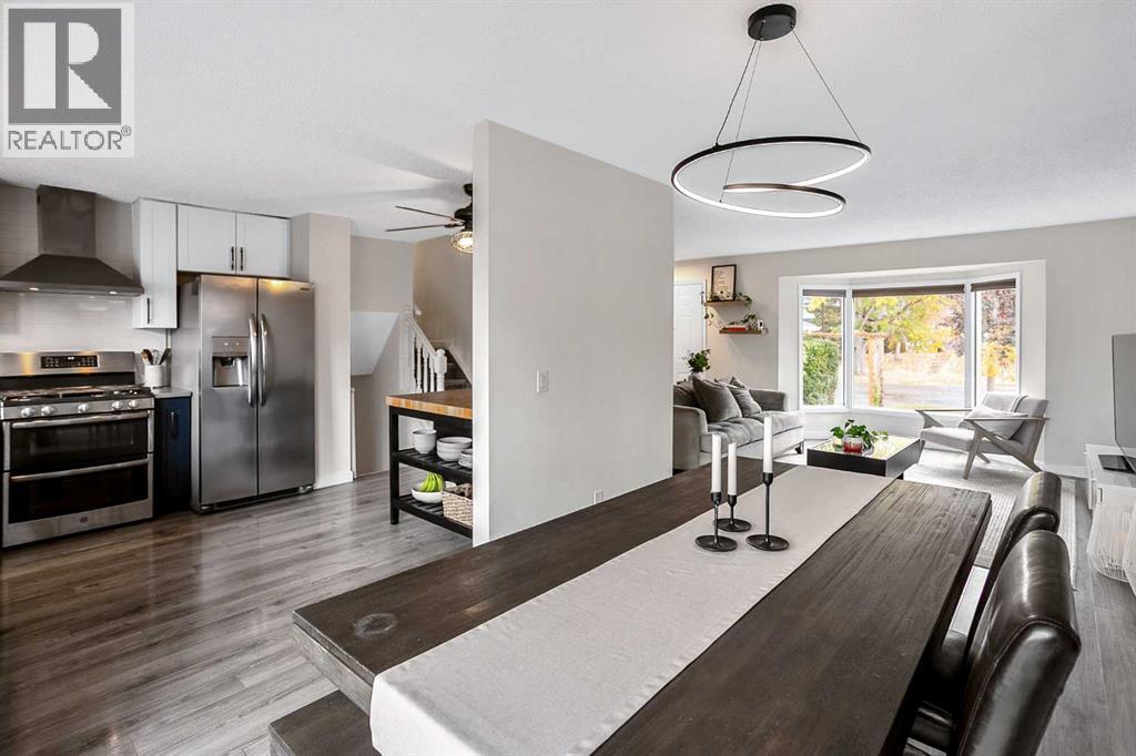 188 Suncrest Way Se, Calgary, Alberta  T2X 1W4 - Photo 11 - A2293394