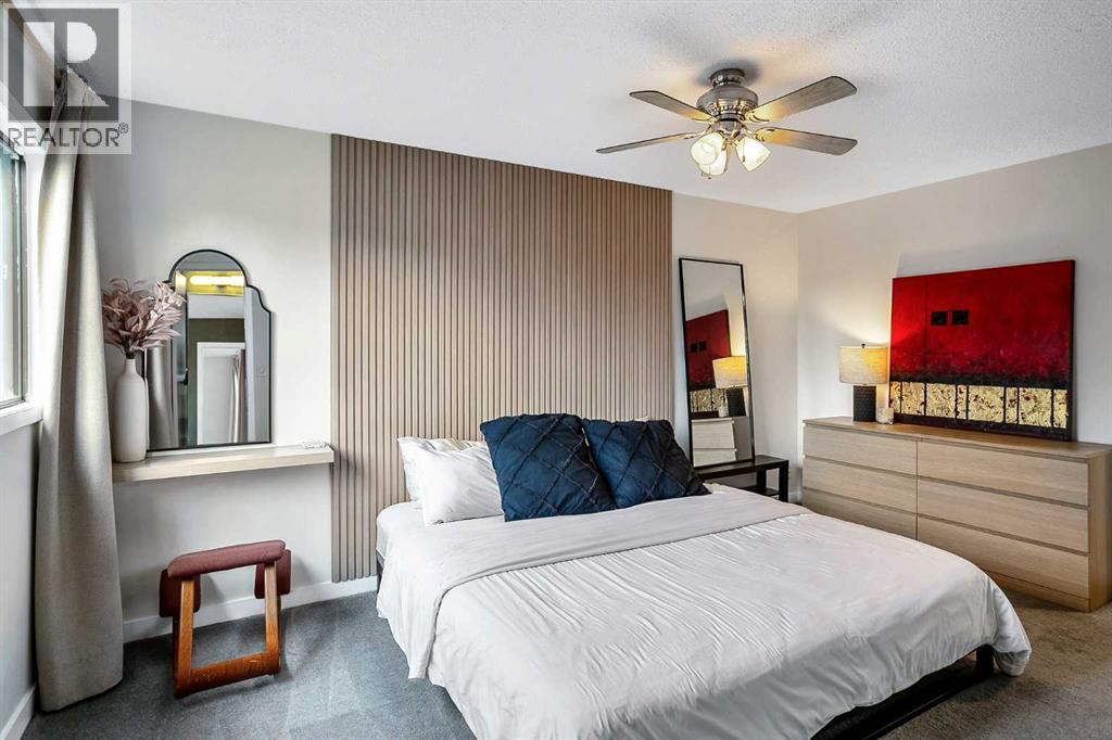 188 Suncrest Way Se, Calgary, Alberta  T2X 1W4 - Photo 21 - A2293394