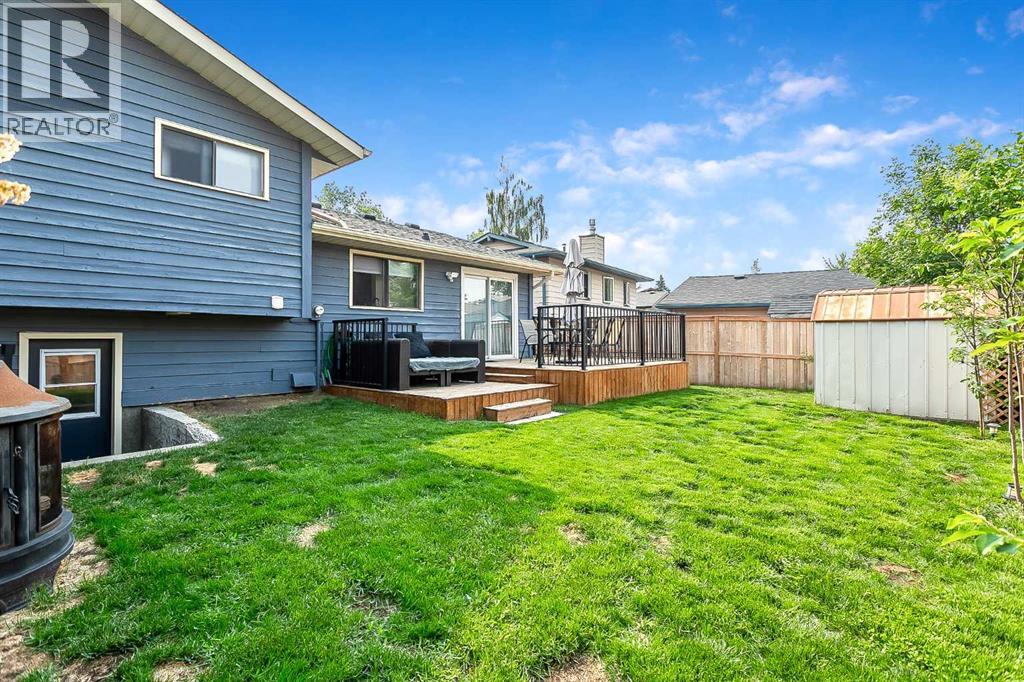 188 Suncrest Way Se, Calgary, Alberta  T2X 1W4 - Photo 37 - A2293394