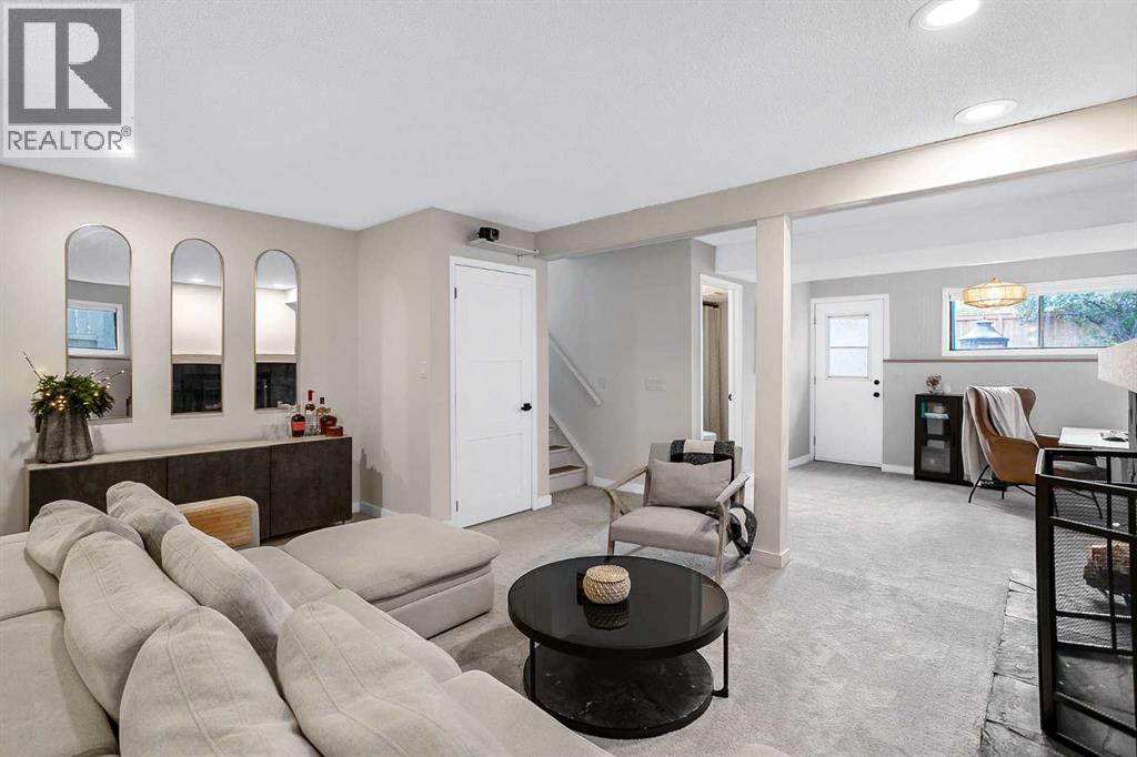 188 Suncrest Way Se, Calgary, Alberta  T2X 1W4 - Photo 27 - A2293394