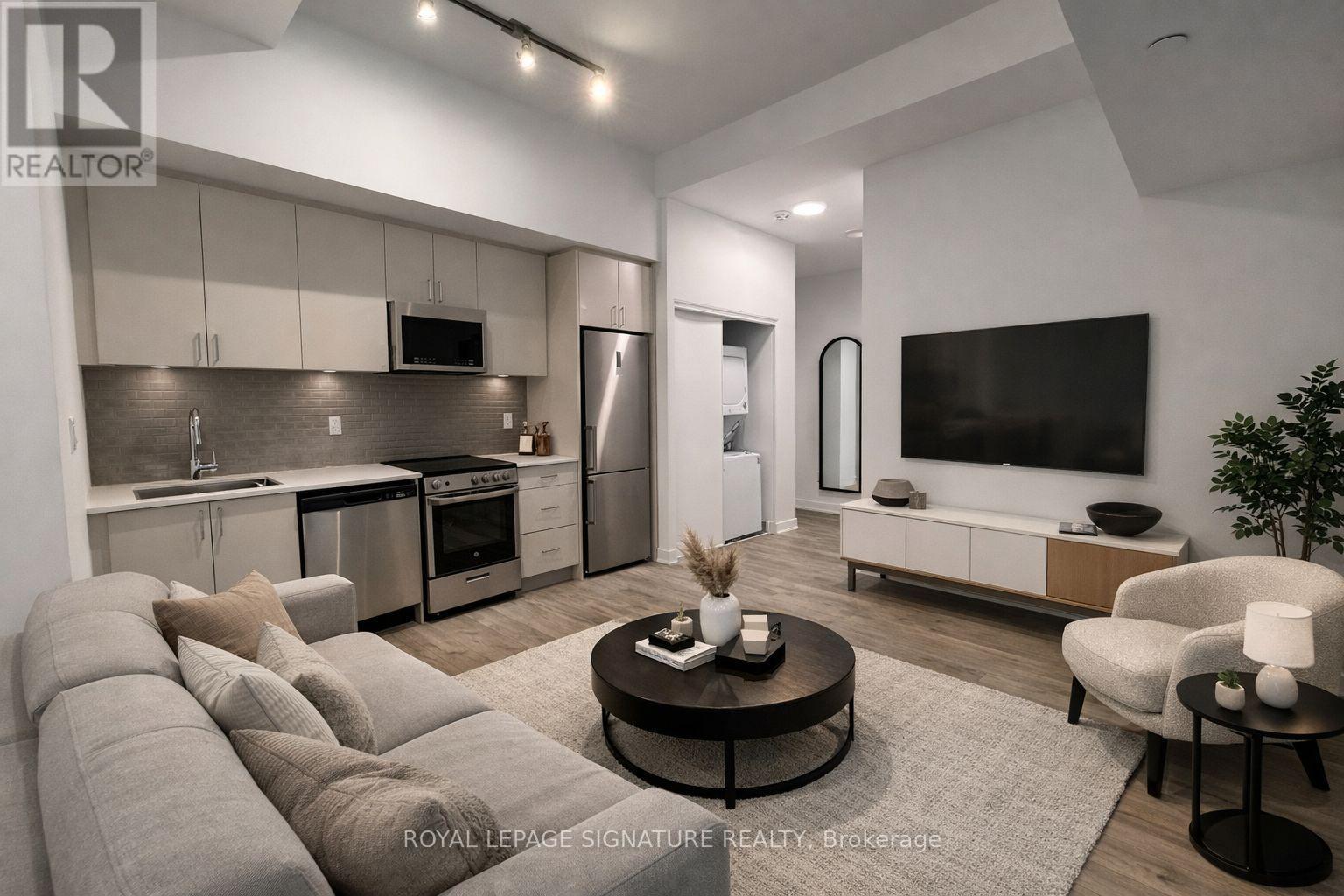 103 - 1005 DUNDAS STREET E, Oakville, Ontario