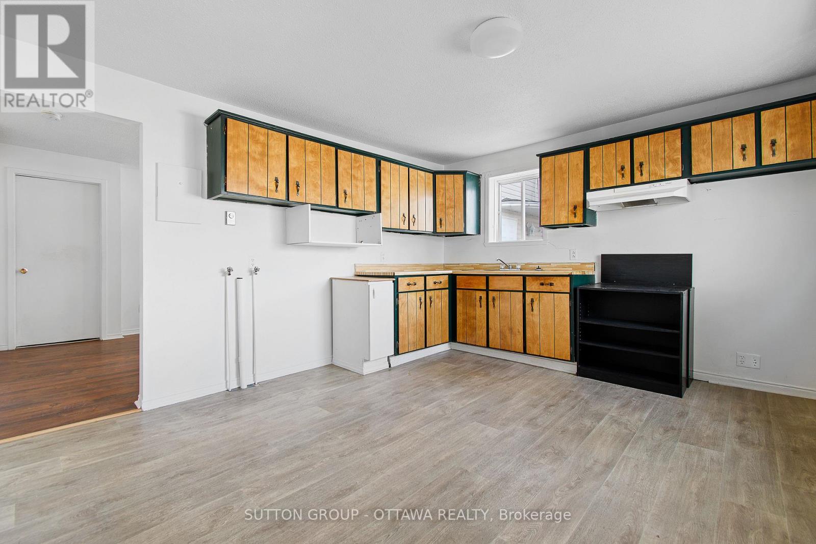 669 Main Street E, Hawkesbury, Ontario K6A 1B3 - Photo 16 - X12884400