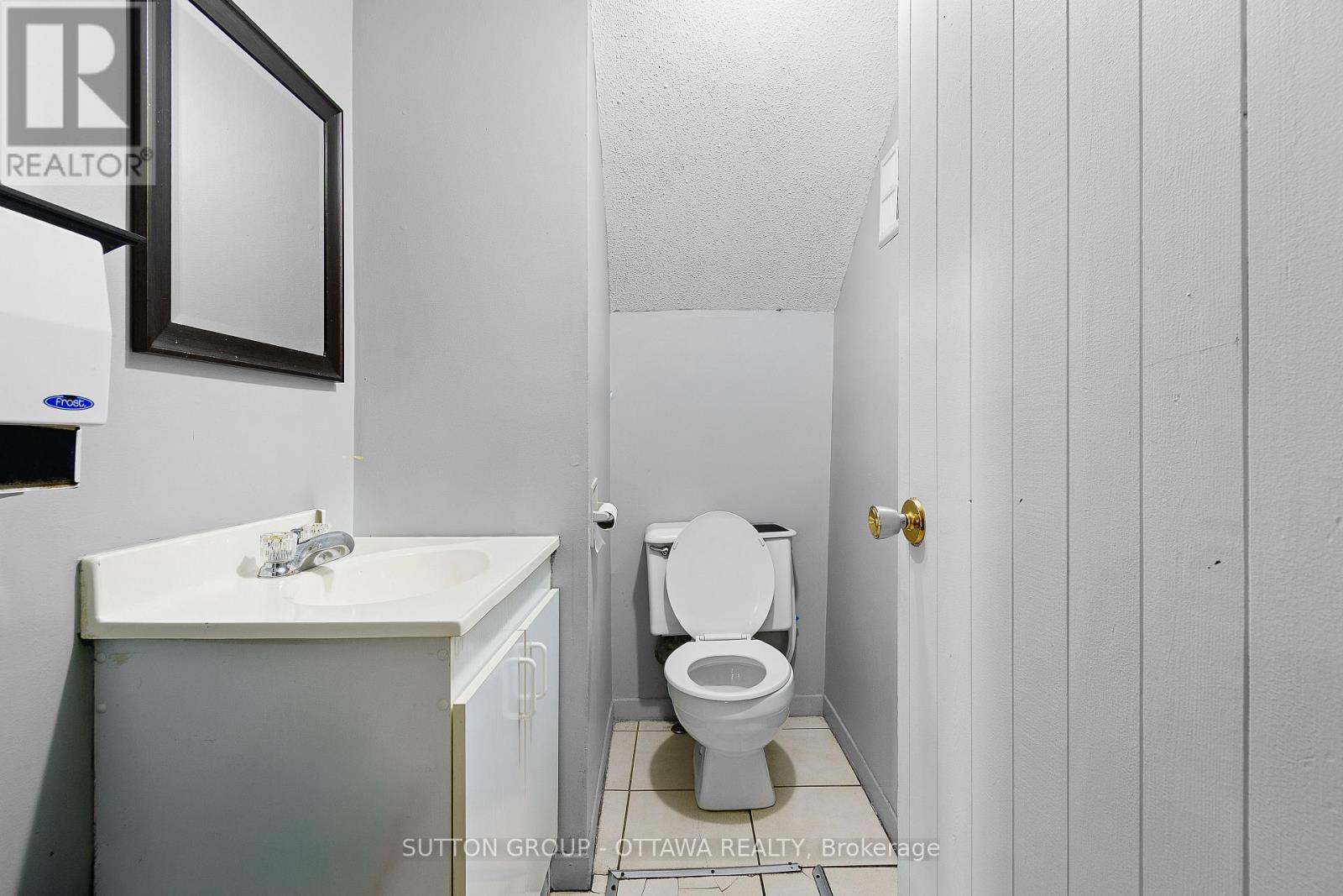 669 Main Street E, Hawkesbury, Ontario K6A 1B3 - Photo 8 - X12884400