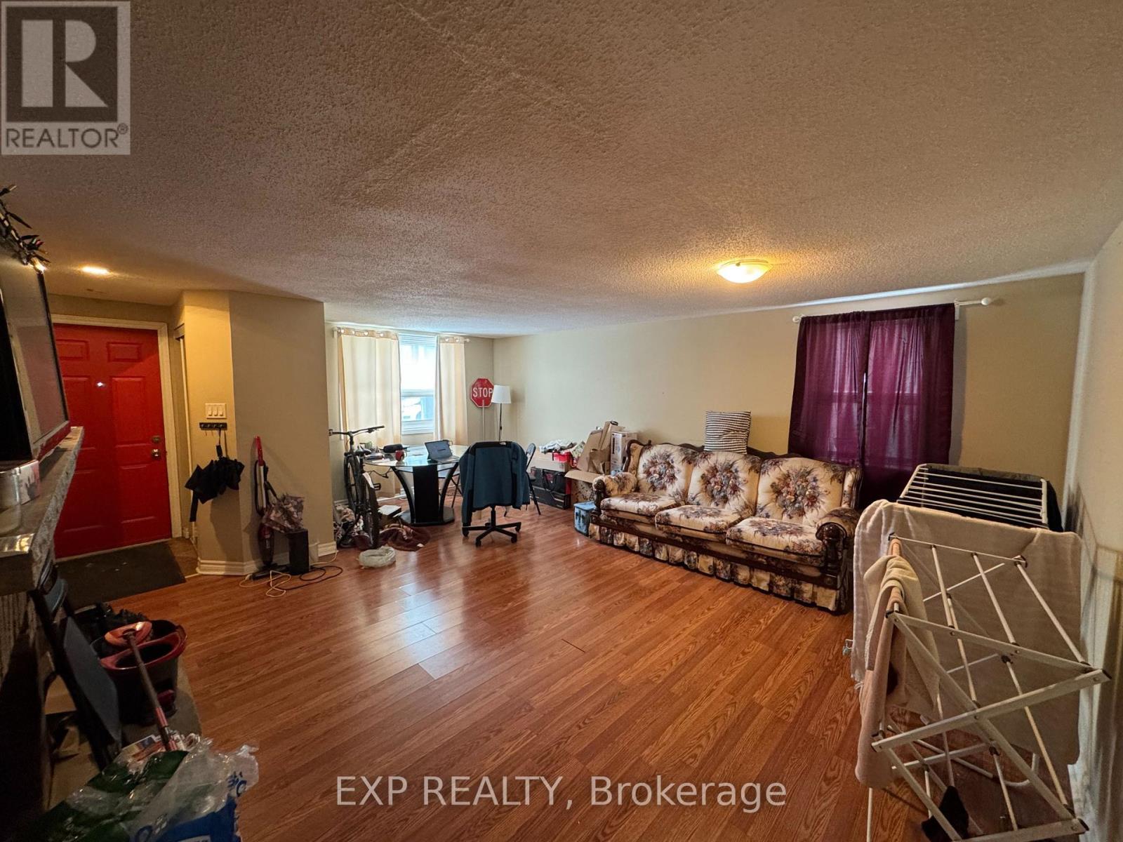 Unit 1 - 72 Barrette Street, Ottawa, Ontario  K1L 8A3 - Photo 3 - X12884402
