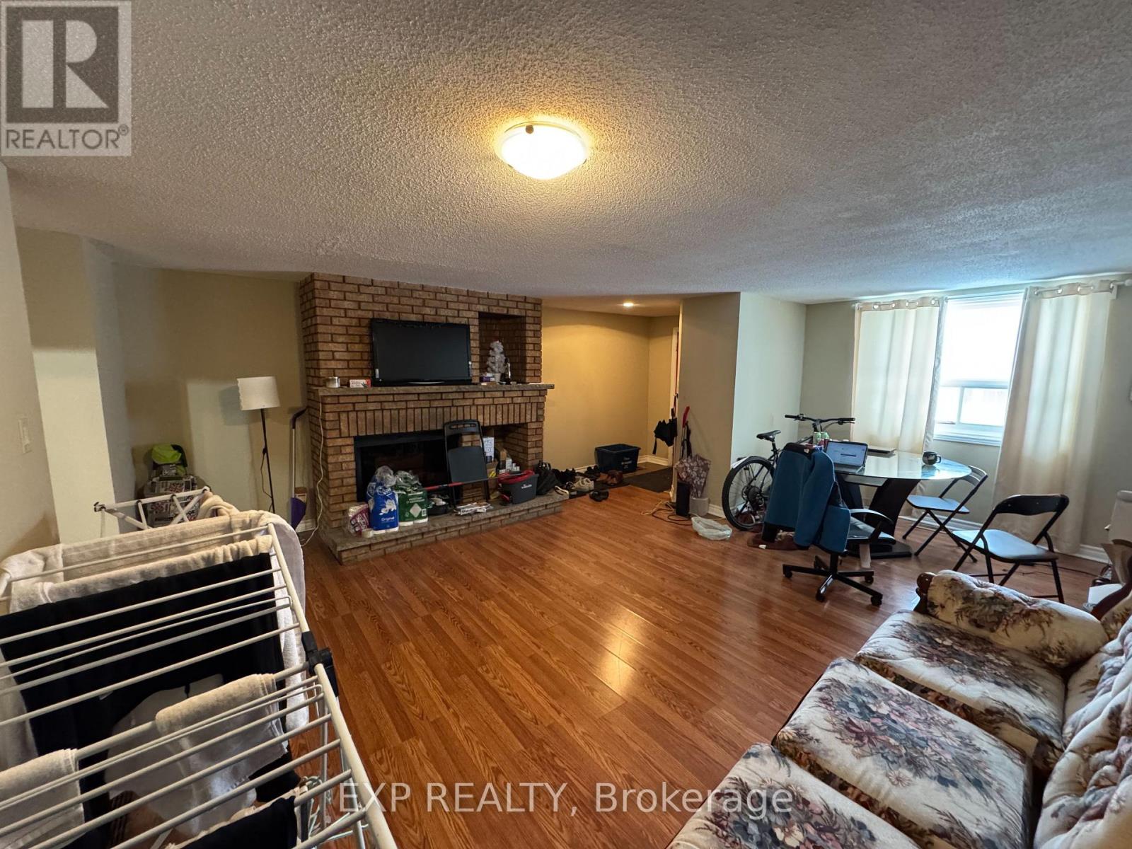 Unit 1 - 72 Barrette Street, Ottawa, Ontario  K1L 8A3 - Photo 4 - X12884402