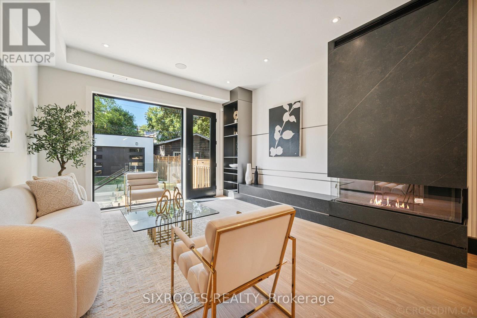 44a Alcina Avenue, Toronto, Ontario  M6G 2E8 - Photo 14 - C12884412