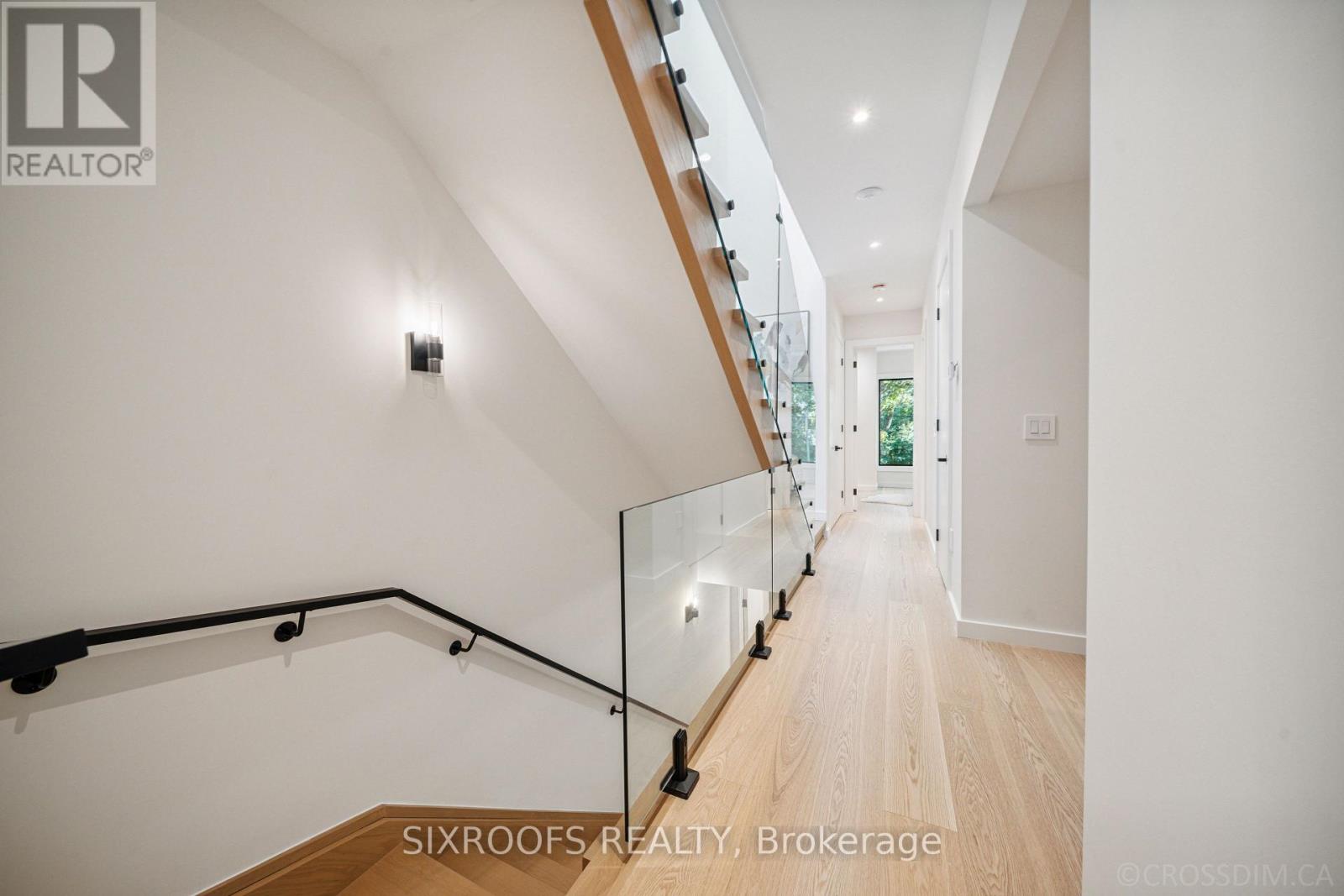 44a Alcina Avenue, Toronto, Ontario  M6G 2E8 - Photo 18 - C12884412