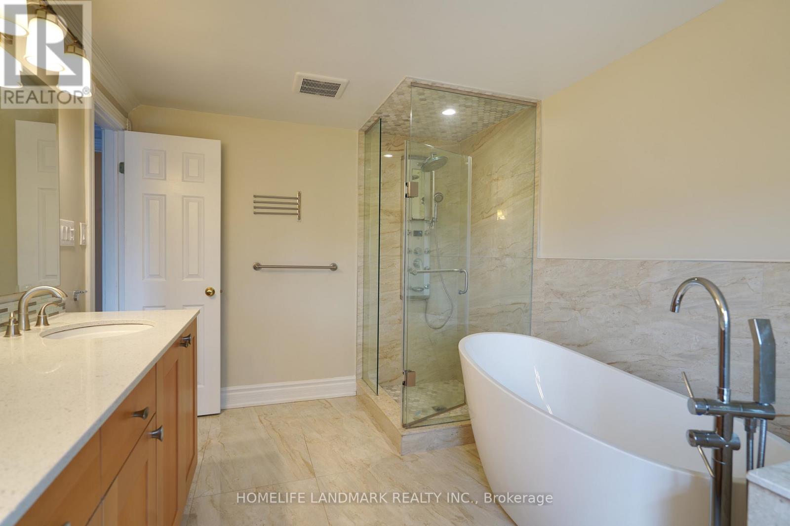 10 Lehman Crescent, Markham, Ontario  L3P 5X1 - Photo 18 - N12884406