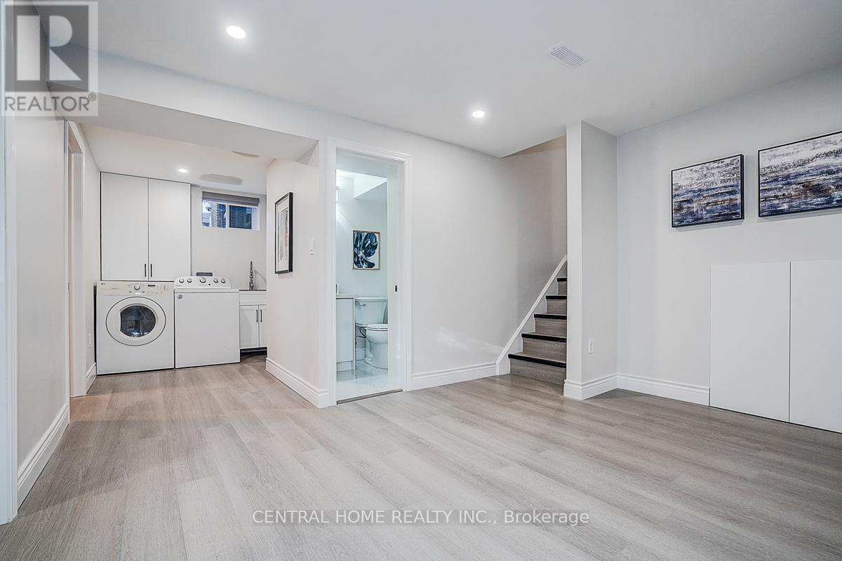 Lower - 19 Valleycrest Avenue, Markham, Ontario  L3P 1H6 - Photo 13 - N12884410