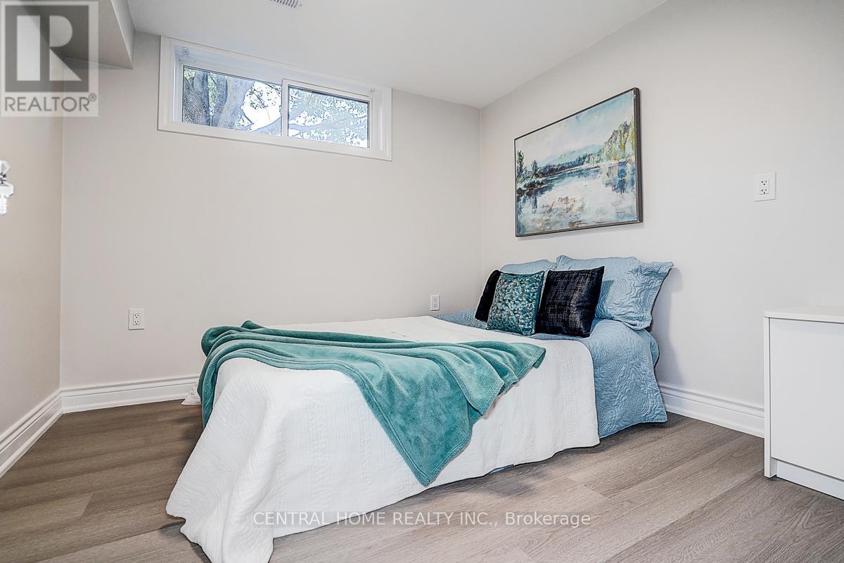 Lower - 19 Valleycrest Avenue, Markham, Ontario  L3P 1H6 - Photo 16 - N12884410