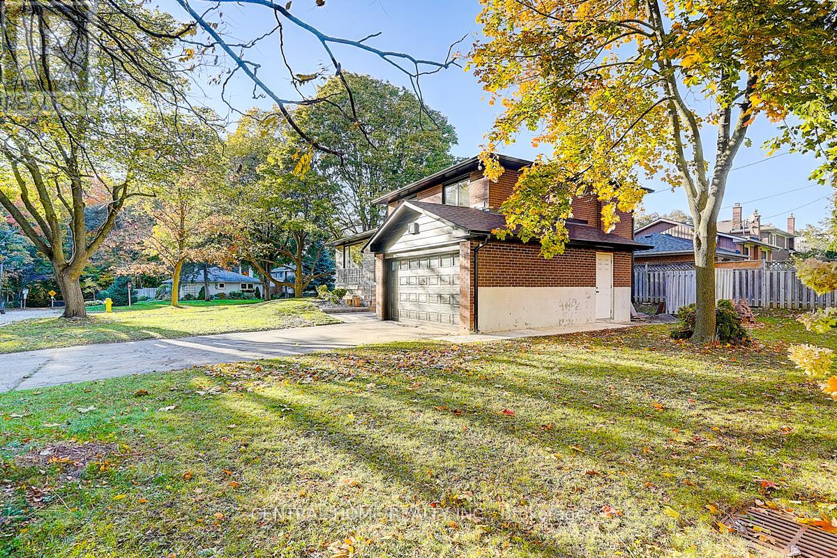 Lower - 19 Valleycrest Avenue, Markham, Ontario  L3P 1H6 - Photo 19 - N12884410