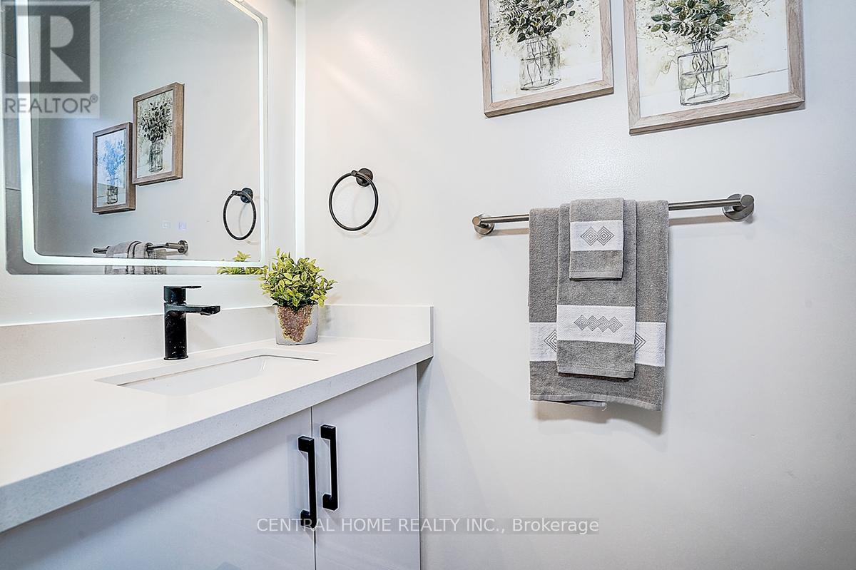 Lower - 19 Valleycrest Avenue, Markham, Ontario  L3P 1H6 - Photo 8 - N12884410