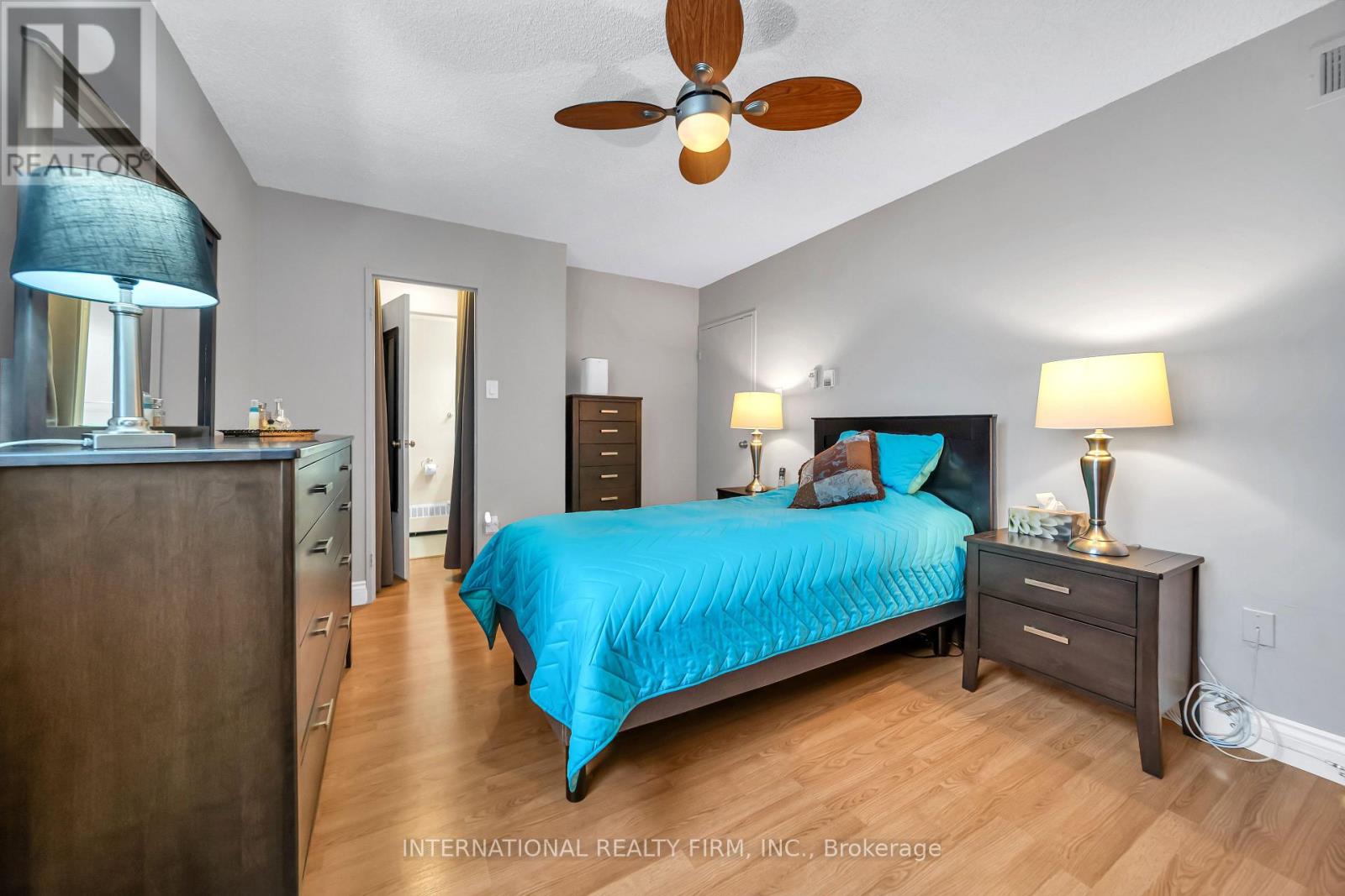 801 - 1615 Bloor Street, Mississauga, Ontario L4X 1S2 - Photo 27 - W12884420