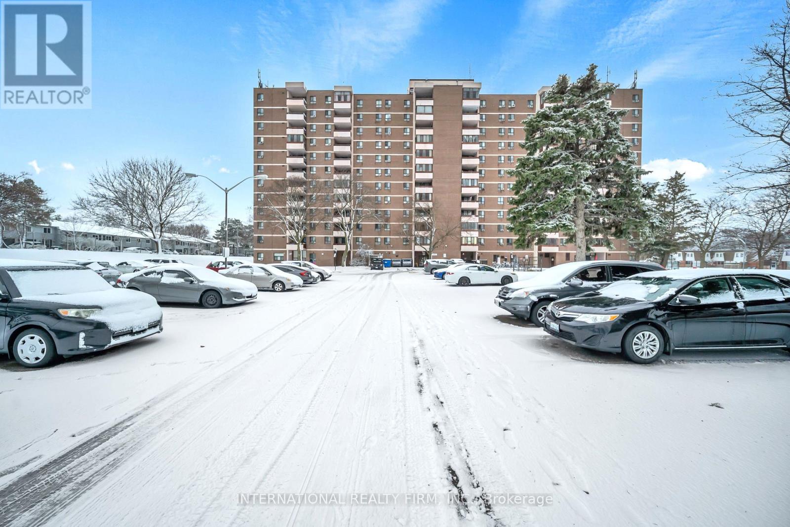801 - 1615 Bloor Street, Mississauga, Ontario L4X 1S2 - Photo 3 - W12884420
