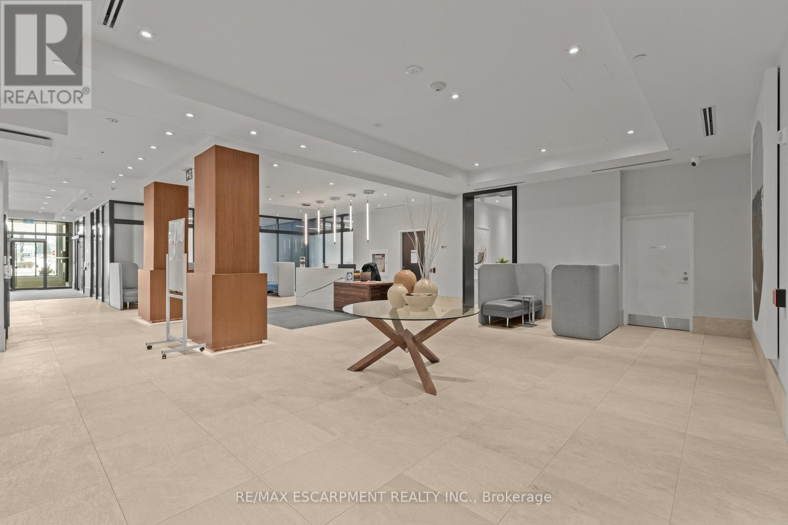 1110 - 385 Winston Road, Grimsby, Ontario  L3M 4E8 - Photo 24 - X12884414