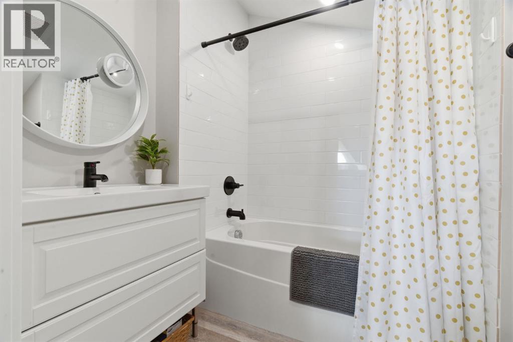 212 Cottageclub Crescent, Rural Rocky View County, Alberta T2K 1B3 - Photo 30 - A2291790