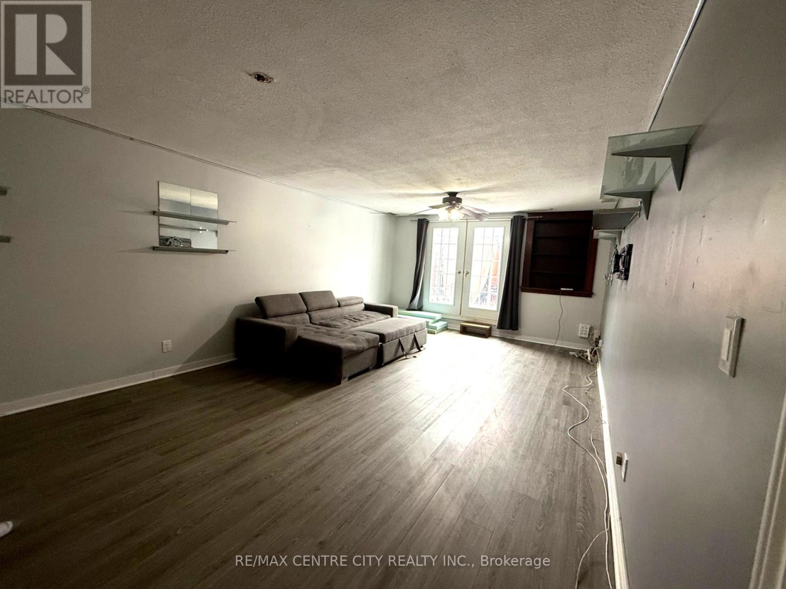 Main - 26 Bruce Street, Brantford, Ontario  N3R 1E2 - Photo 3 - X12884424