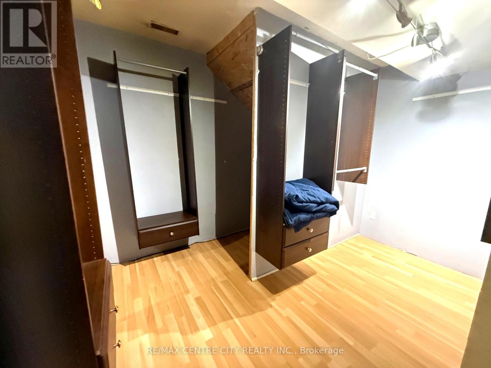 Main - 26 Bruce Street, Brantford, Ontario  N3R 1E2 - Photo 5 - X12884424