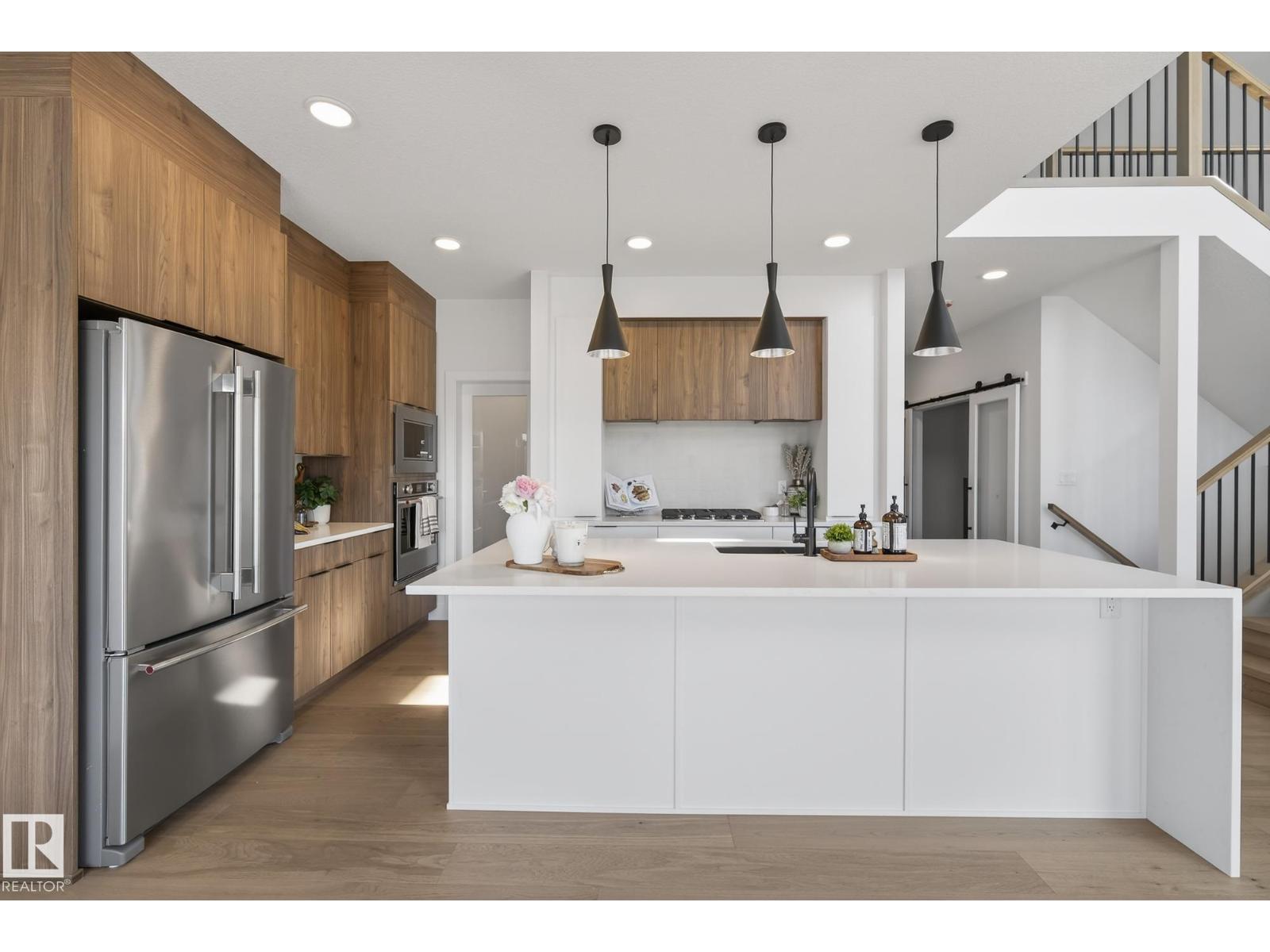 7095 Kiviaq Cr Sw, Edmonton, Alberta  T6W 5N7 - Photo 6 - E4471583