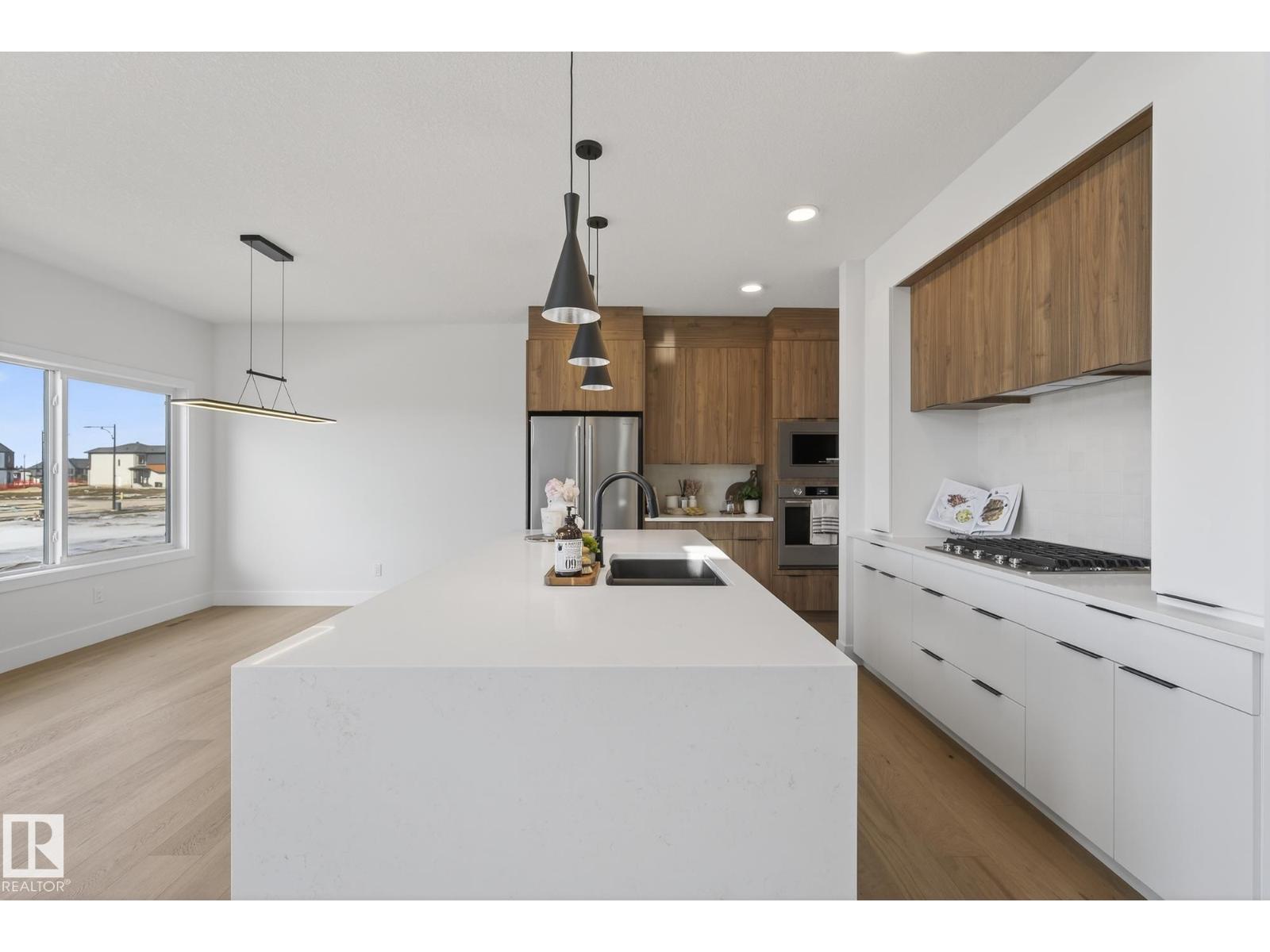 7095 Kiviaq Cr Sw, Edmonton, Alberta  T6W 5N7 - Photo 5 - E4471583