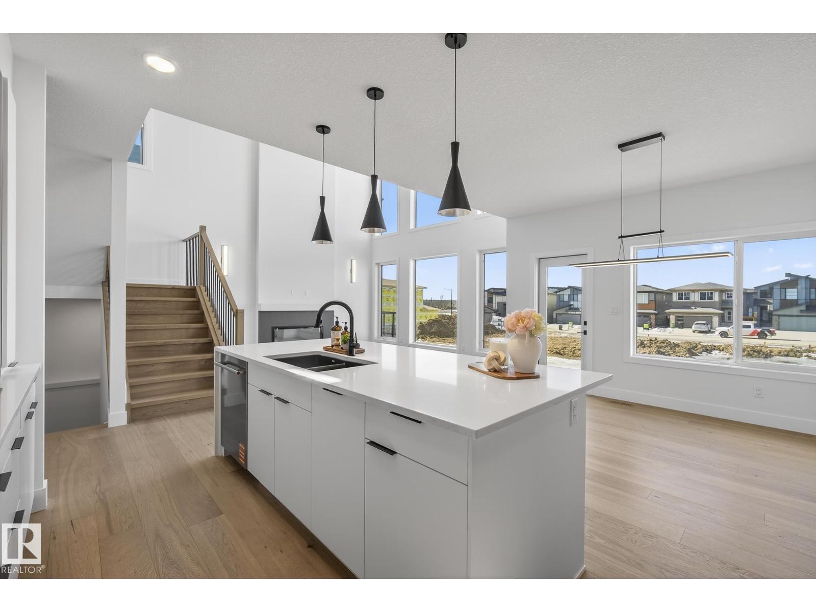 7095 Kiviaq Cr Sw, Edmonton, Alberta  T6W 5N7 - Photo 9 - E4471583