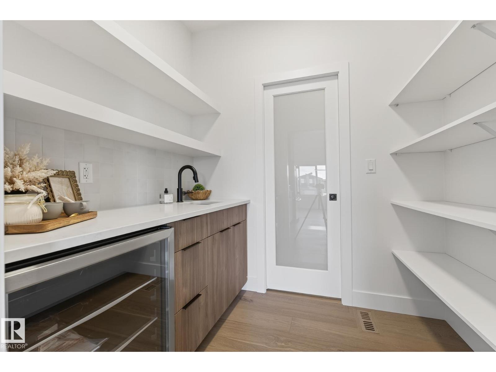 7095 Kiviaq Cr Sw, Edmonton, Alberta  T6W 5N7 - Photo 12 - E4471583