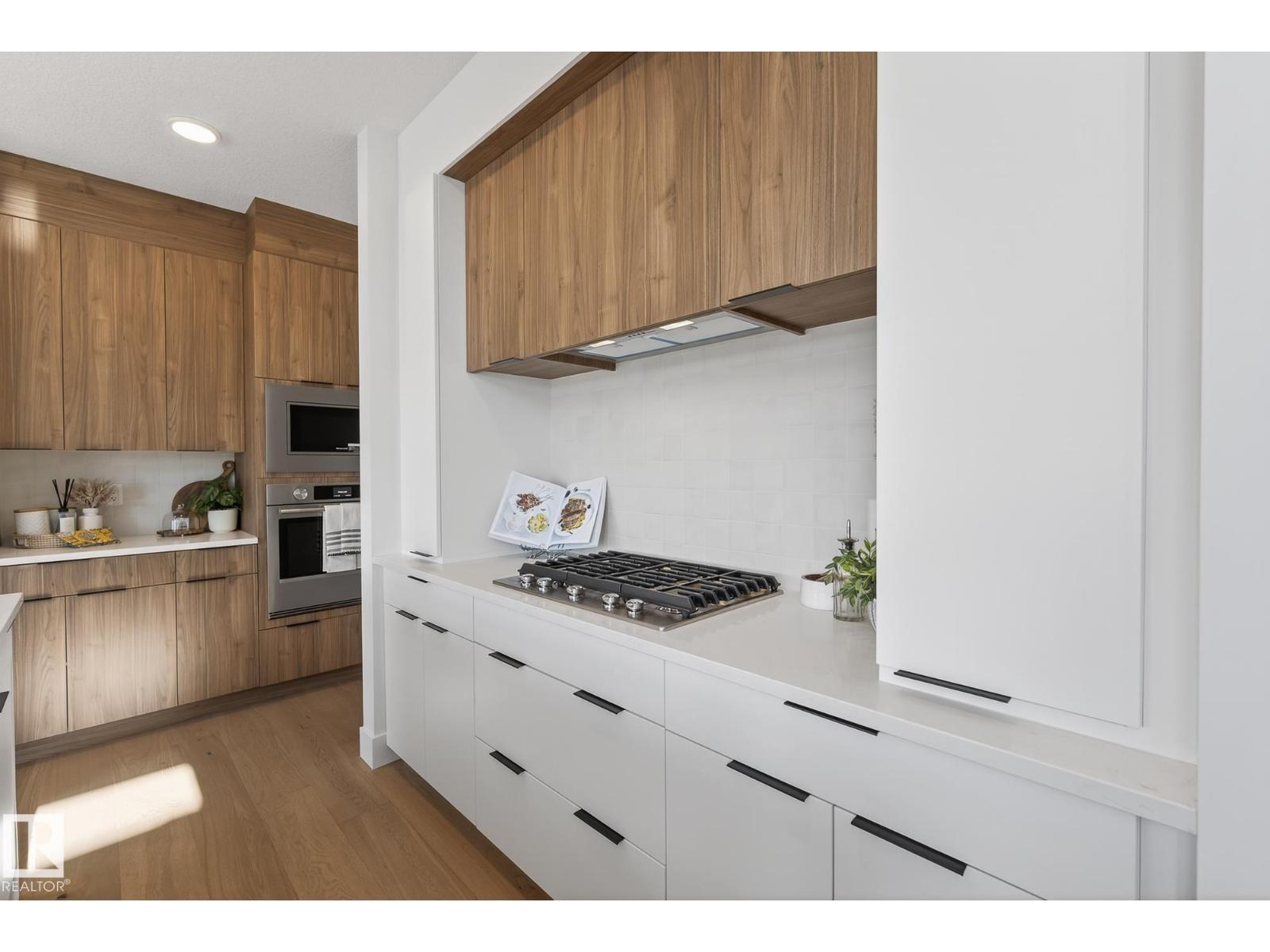 7095 Kiviaq Cr Sw, Edmonton, Alberta  T6W 5N7 - Photo 10 - E4471583