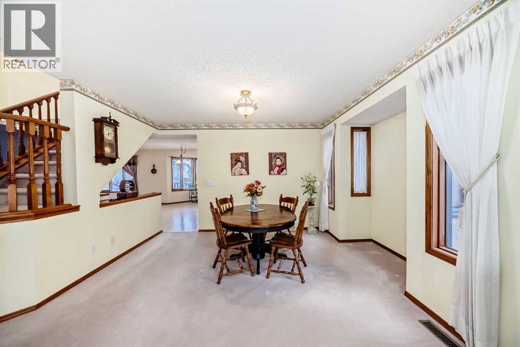 40 Harvest Glen Mews Ne, Calgary, Alberta  T3K 4C2 - Photo 16 - A2293070