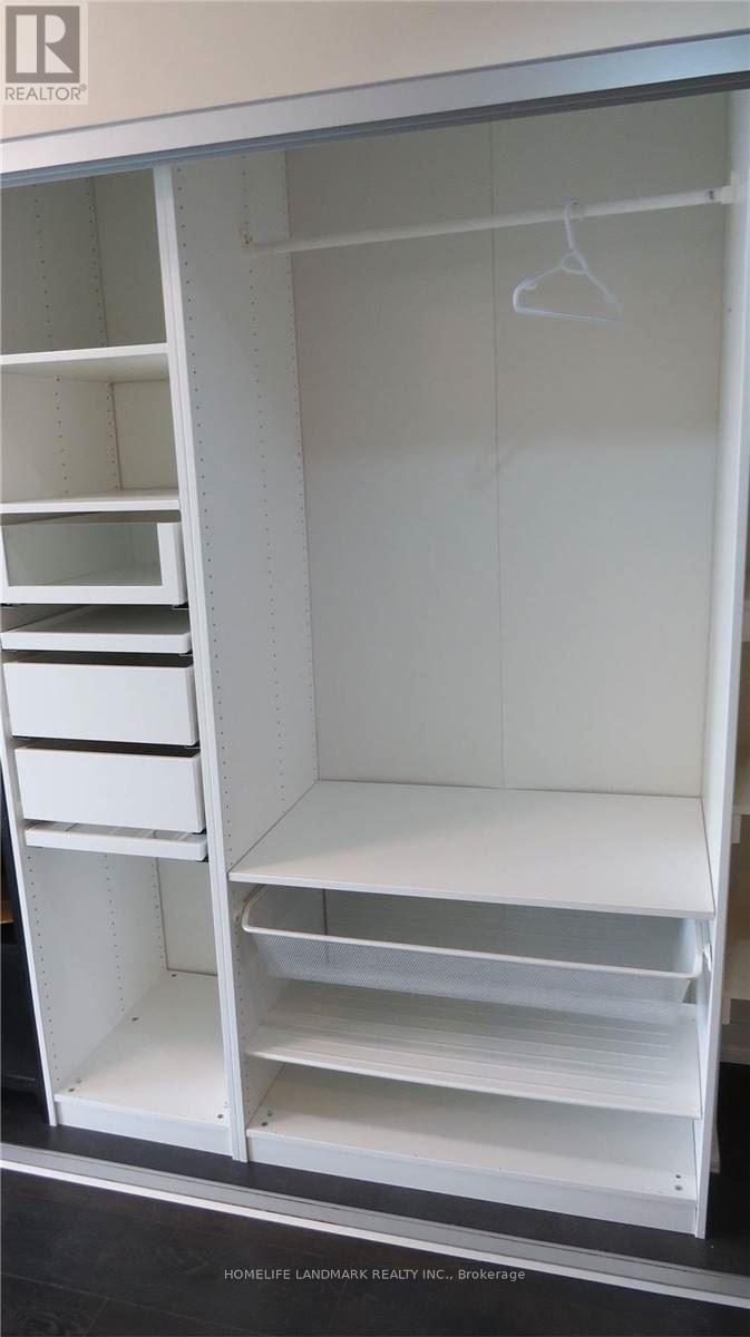 1602 - 426 University Avenue, Toronto, Ontario  M5G 1S9 - Photo 5 - C12878906