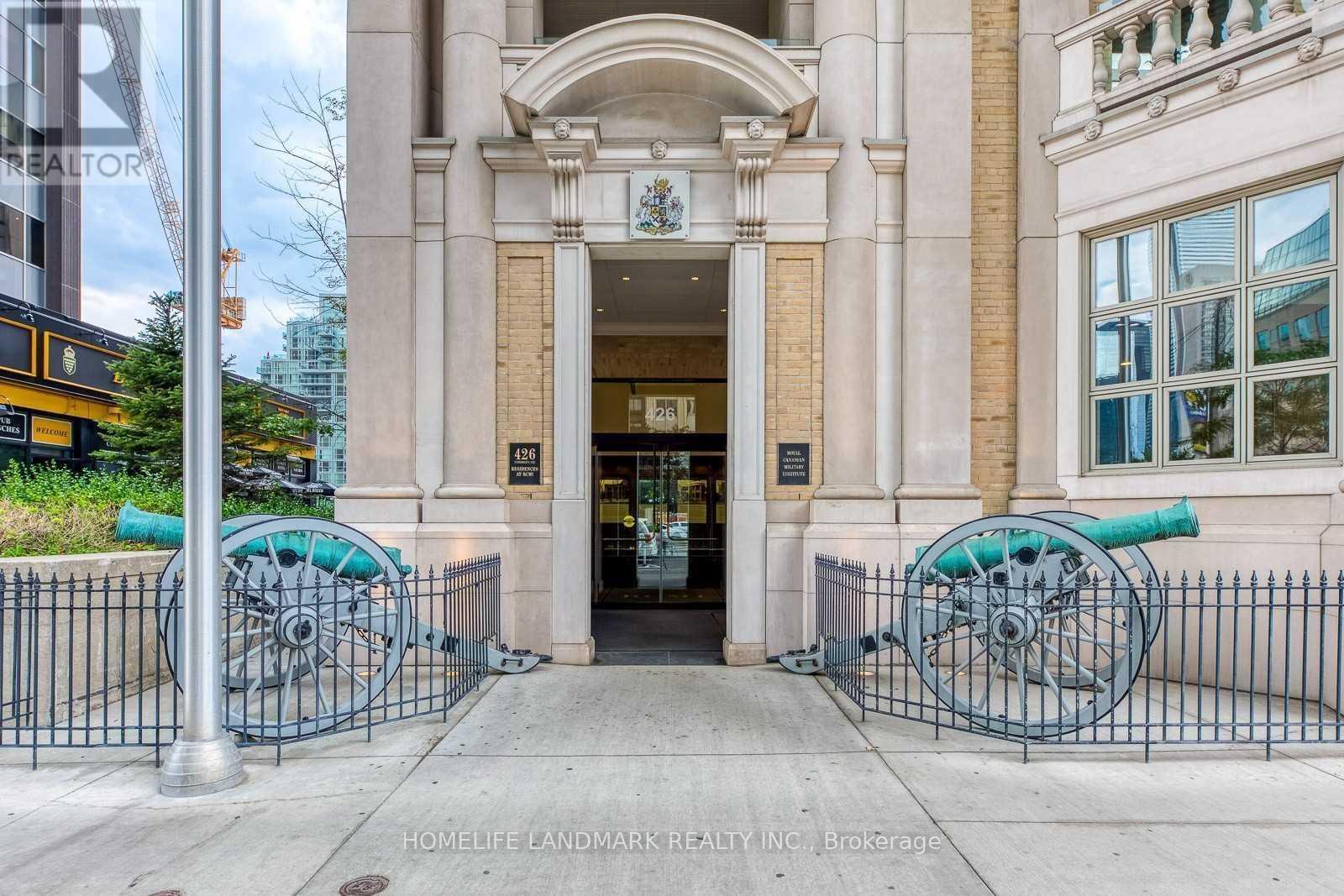 1602 - 426 UNIVERSITY AVENUE, Toronto, Ontario