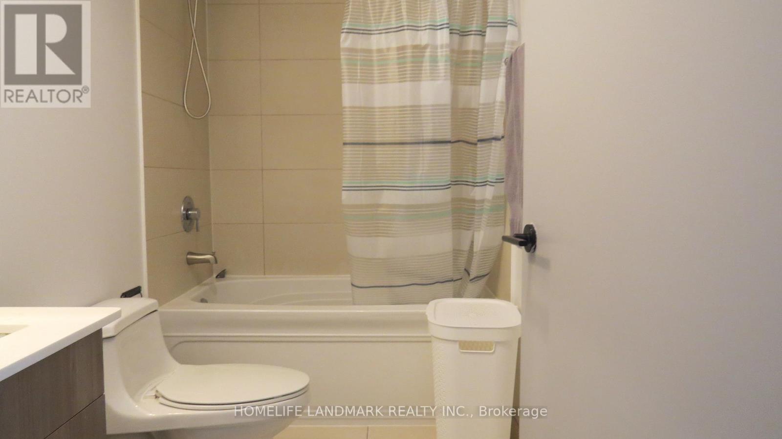 1602 - 426 University Avenue, Toronto, Ontario  M5G 1S9 - Photo 8 - C12878906