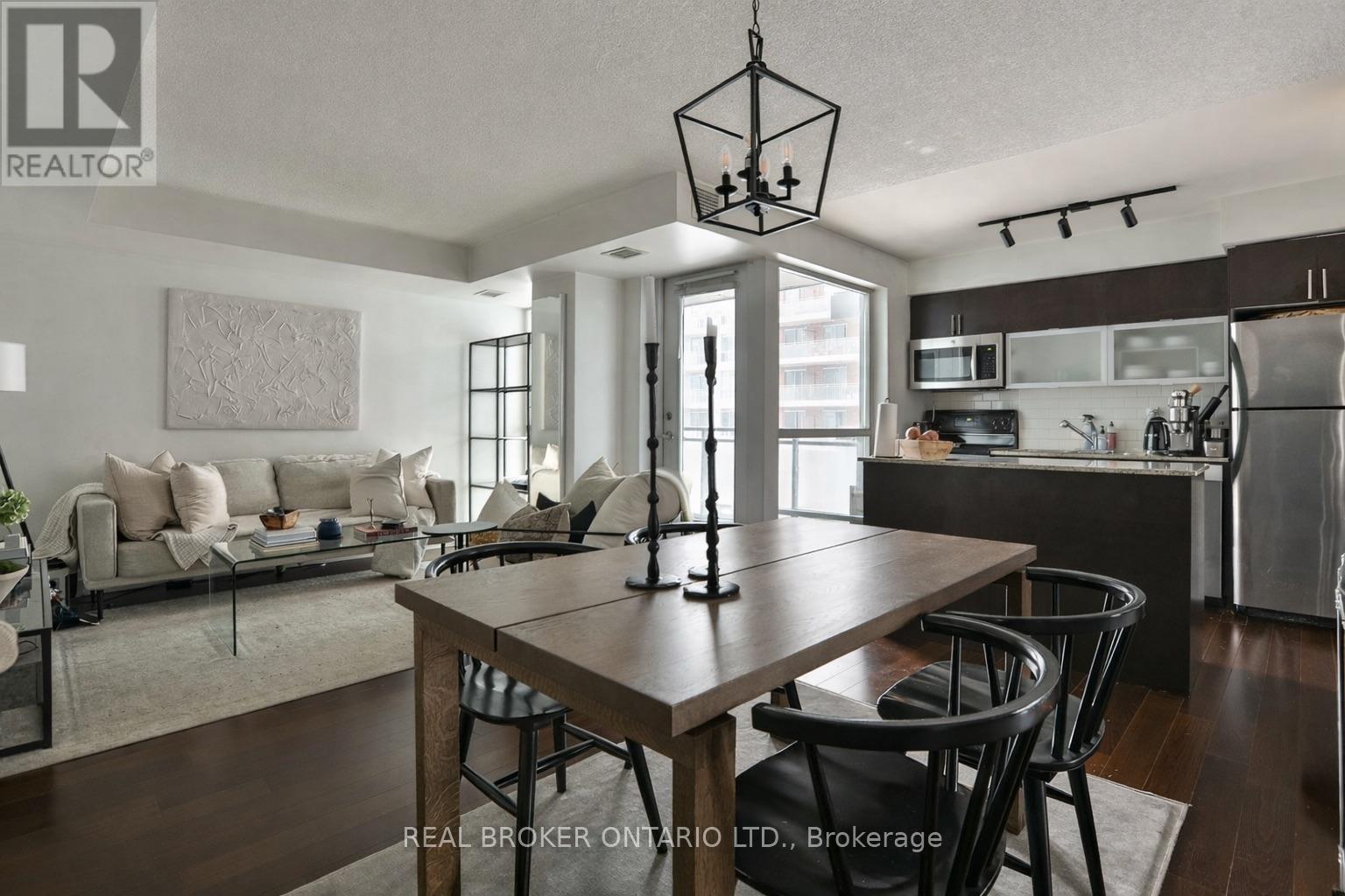 1402 - 80 Western Battery Road, Toronto, Ontario  M6K 3S1 - Photo 3 - C12884444