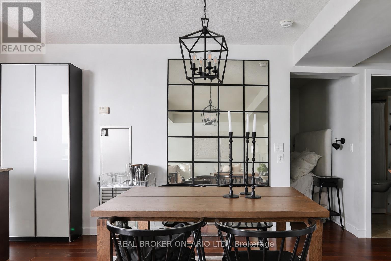 1402 - 80 Western Battery Road, Toronto, Ontario  M6K 3S1 - Photo 4 - C12884444