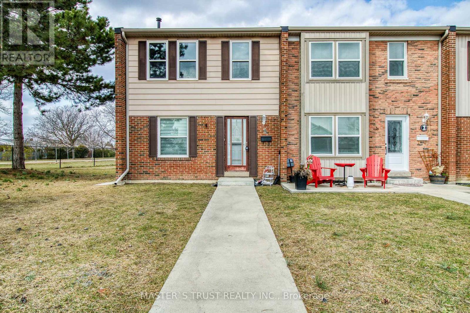 1 - 900 Central Park Drive, Brampton, Ontario  L6S 3J6 - Photo 2 - W12884448