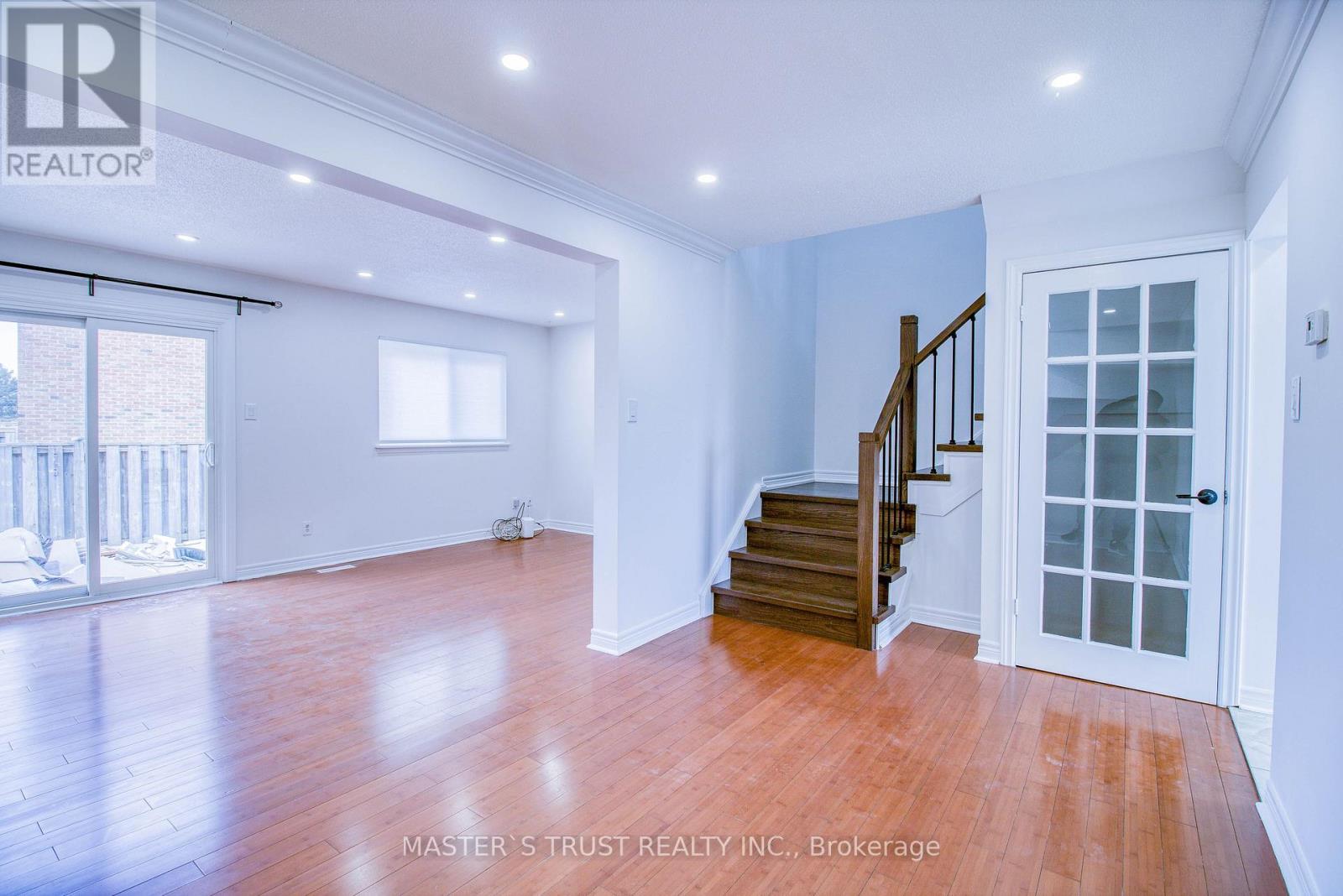 1 - 900 Central Park Drive, Brampton, Ontario  L6S 3J6 - Photo 7 - W12884448