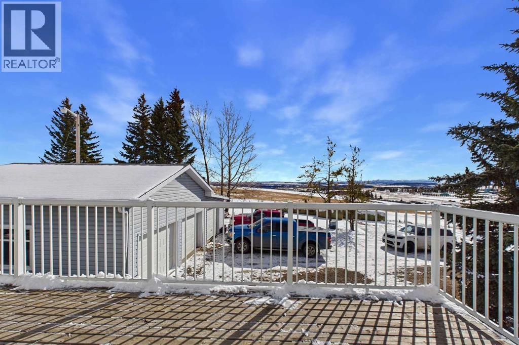 263042 Range Road 43, Rural Rocky View County, Alberta  T4C 2B1 - Photo 9 - A2292562