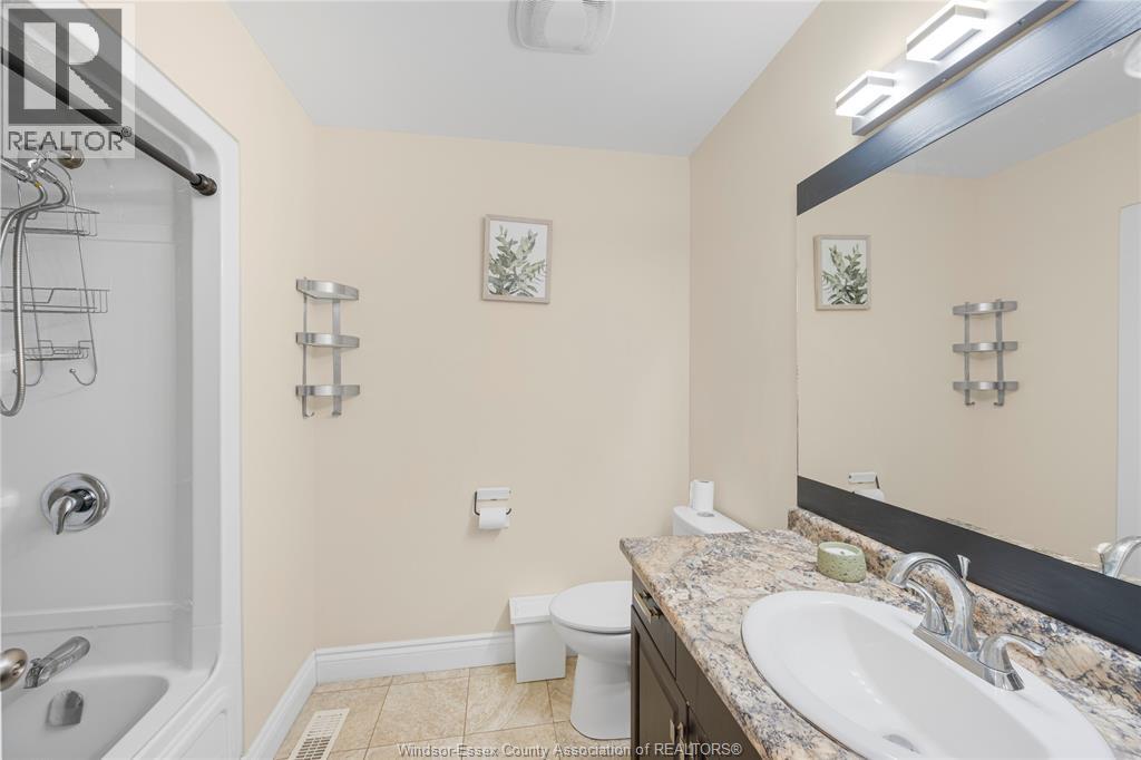 1967 Mark Avenue, Windsor, Ontario  N9B 0B9 - Photo 21 - 26005385