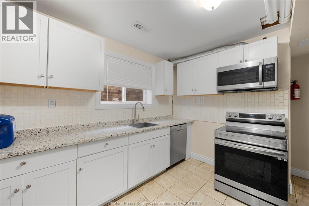 1967 Mark Avenue, Windsor, Ontario  N9B 0B9 - Photo 38 - 26005385