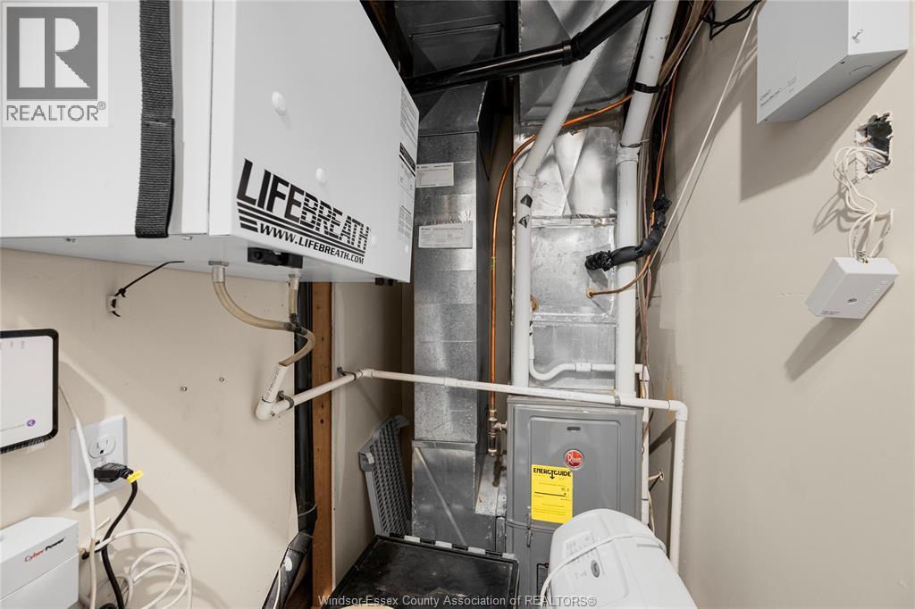 1967 Mark Avenue, Windsor, Ontario  N9B 0B9 - Photo 40 - 26005385