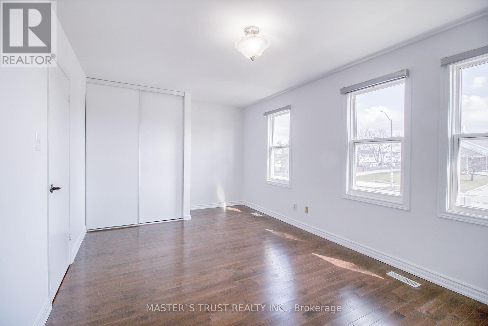 1 - 900 Central Park Drive, Brampton, Ontario  L6S 3J6 - Photo 13 - W12884448