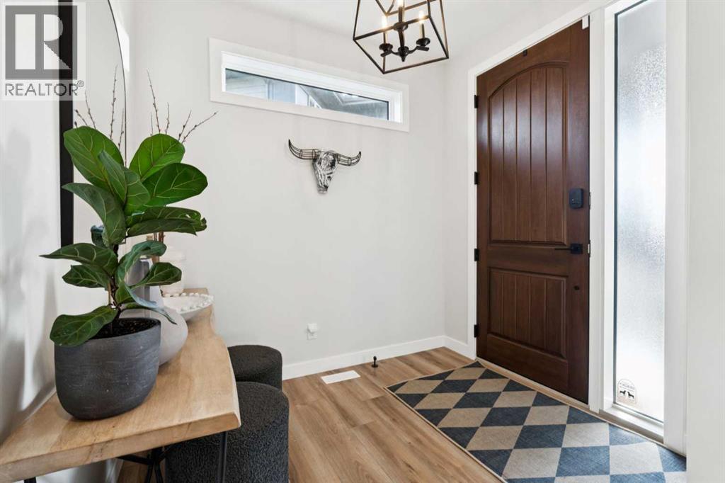 321 Legacy Woods Manor Se, Calgary, Alberta  T2X 5A8 - Photo 4 - A2289244